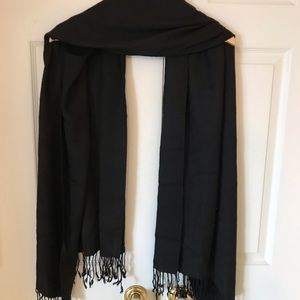 Black Fine Shawl Viscose from India